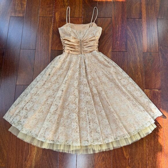 Vtg Masquerade Gold Cocktail Dress Gown Shimmer Lace Prom Y2K Fairy Size 5/6 - Picture 7 of 13